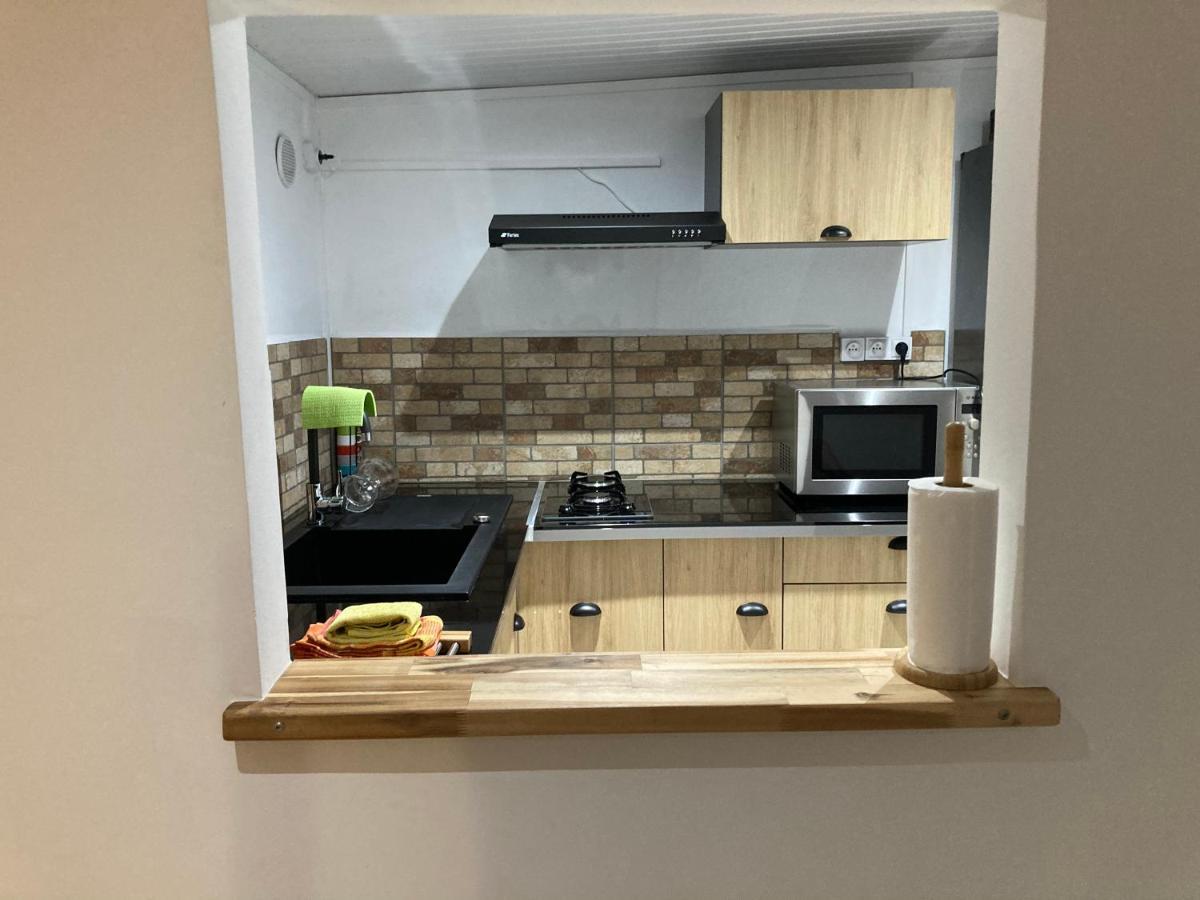 Apartmán Carambole Trois-Rivières Exteriér fotografie
